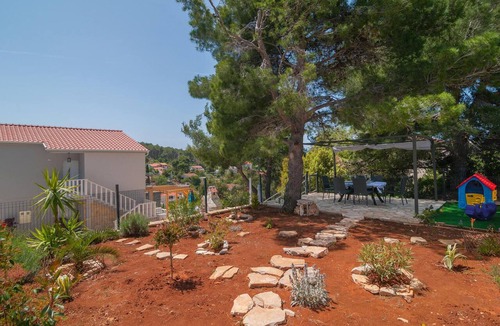 Maslinica House | Gorgeous home in Maslinica
