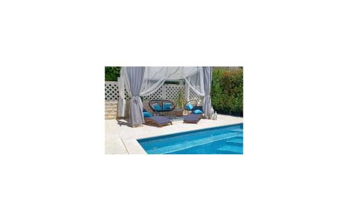 Mravince House | Gorgeous Home In Mravince