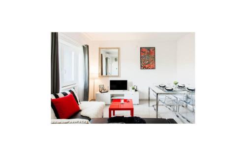 Mravince House | Gorgeous Home In Mravince