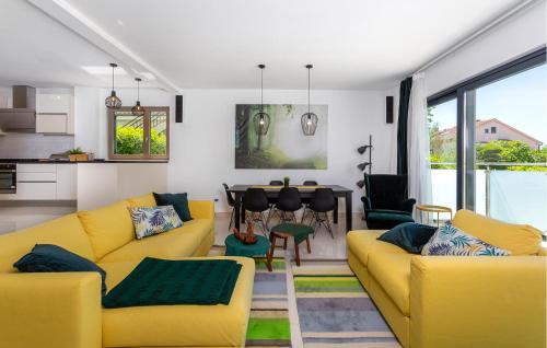 Njivice House | Gorgeous Home In Njivice