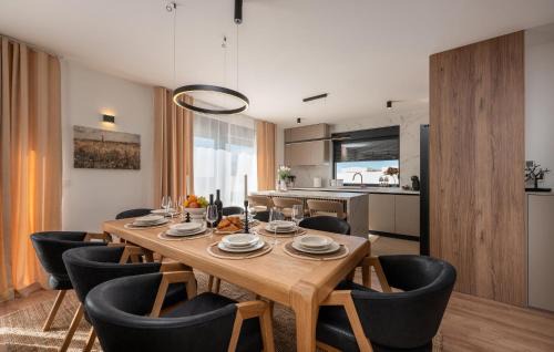 Policnik House | Gorgeous Home In Policnik