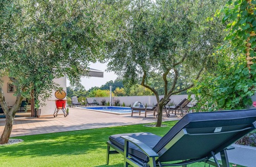 Cervar House | Gorgeous home in Porec