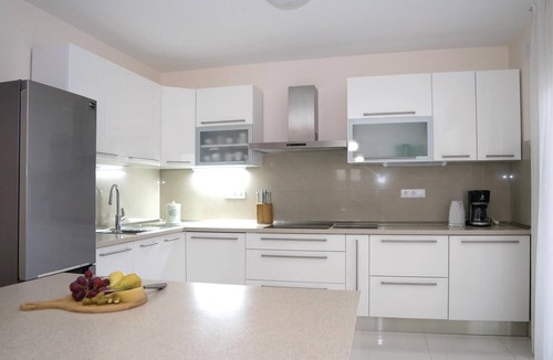 Lecevica House | Gorgeous home in Radosic