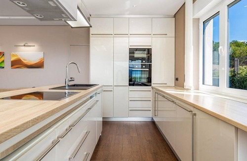 Sarsoni House | Gorgeous home in Rijeka