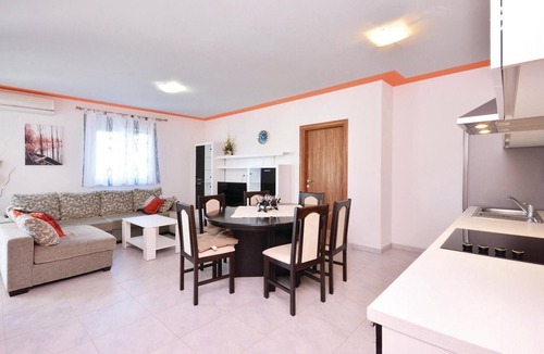 Vranjic House | Gorgeous home in Solin