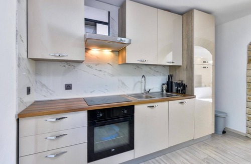 Lovinac House | Gorgeous home in Stikada with sauna