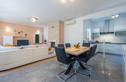 Susnjevica House | Gorgeous home in Susnjevica