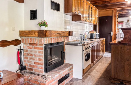 Marija Bistrica House | Gorgeous home in Tugonica with WiFi