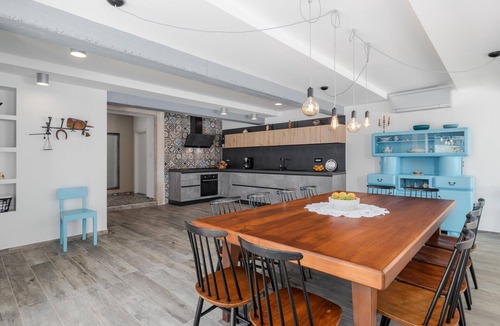 Valtura House | Gorgeous home in Valtura
