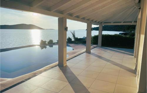 Soline House | Gorgeous Home In Veli Rat