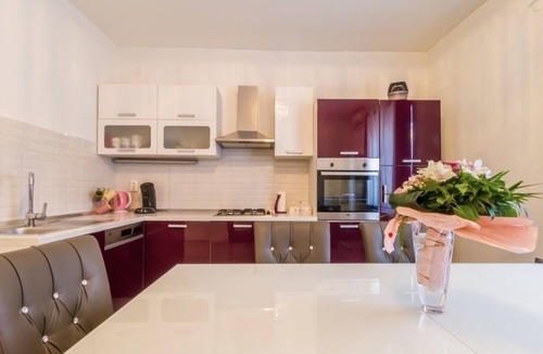 Solin Apartment | Gorgeous & Spacious Apartment w/private Pool - in center