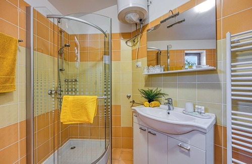 Gracisce Hotel | Grad Inn Room Bay Leaf with Pool, Gračišče, Slovenia