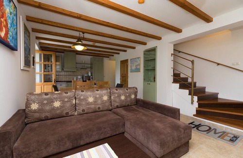 Borak Apartment | Guest House 'Villa Bugenvilija - Pet Friendly' with Private Pool, Wi-Fi and Air Conditioning