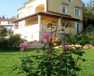 Brsec House | Guesthouse Villa AnnaDora