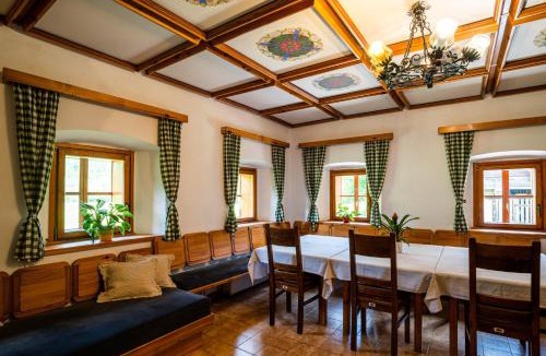 Studor House | Guhar Homestead - Triglav Valley Retreat