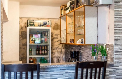 Garjak Apartment | Hearts of Vrlika Country Stay - One bedroom apartment with lake view
