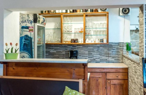 Garjak Apartment | Hearts of Vrlika Country Stay - One bedroom apartment with lake view