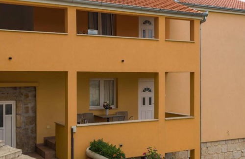 Garjak Apartment | Hearts of Vrlika Country Stay - One bedroom apartment