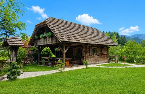 Kamnik Ski Chalet | Hiša Vasenka