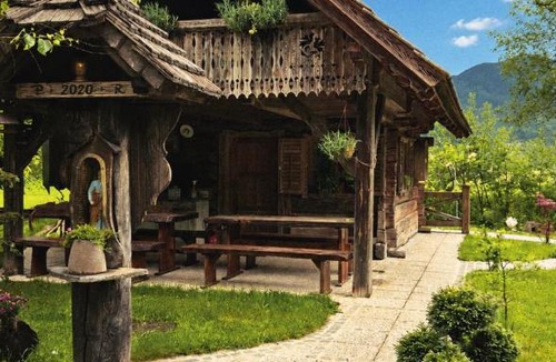 Kamnik Ski Chalet | Hiša Vasenka