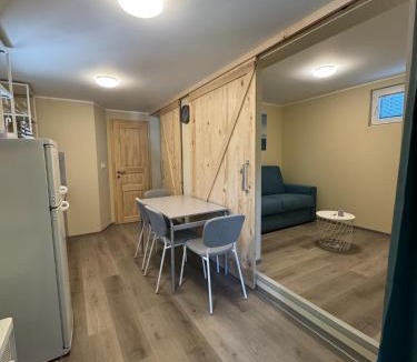 Podcetrtek House | Hiška Velavida