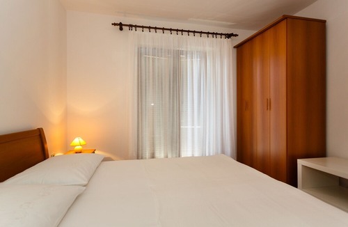 Krk Apartment | Holiday accommodation for 2-3 people - with grill and climate