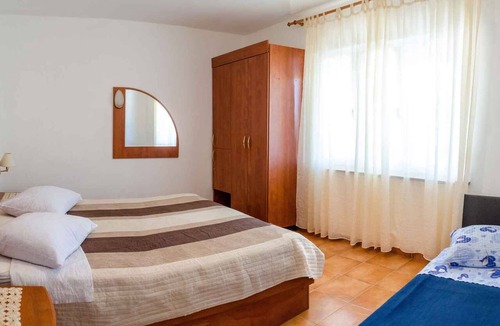 Lopar Apartment | Holiday apartment 80 m from the beach
