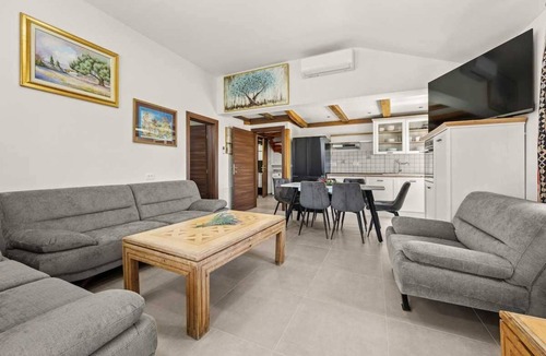 Vrvari Apartment | Holiday Apartment Galija