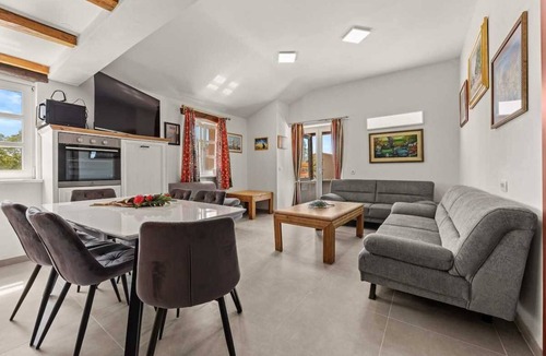 Vrvari Apartment | Holiday Apartment Galija