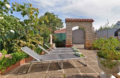 Peresiji Apartment | Holiday apartment with air conditioning