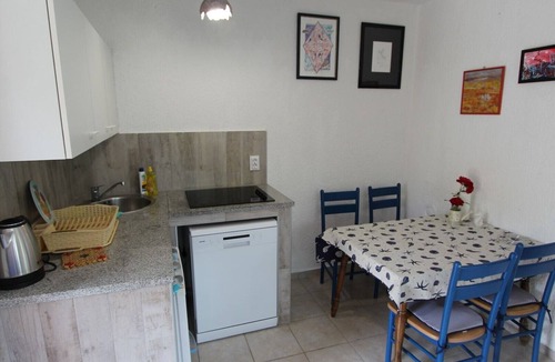 Milcetici Apartment | Holiday apartment Lastavica 2 for 3 persons in Malinska