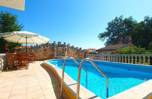 Pomer Apartment | Holiday apartment Ližnjan for 1 - 4 persons with 2 bedrooms - Holiday apartment