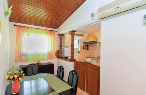 Pomer Apartment | Holiday apartment Ližnjan for 1 - 4 persons with 2 bedrooms - Holiday apartment