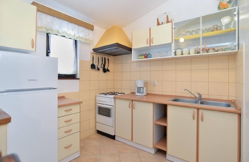 Pomer Apartment | Holiday apartment Ližnjan for 1 - 4 persons with 2 bedrooms - Holiday apartment