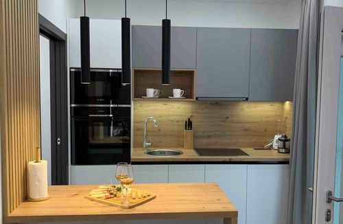 Spadici Apartment | Holiday apartment modern furnished with air conditioning