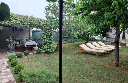 Funtana Apartment | Holiday apartment modernly furnished with shared garden and barbecue