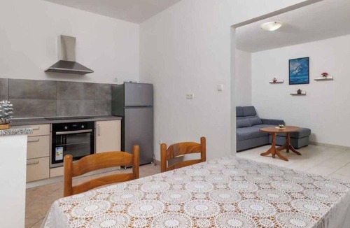 Lopar Apartment | Holiday apartment with air conditioning