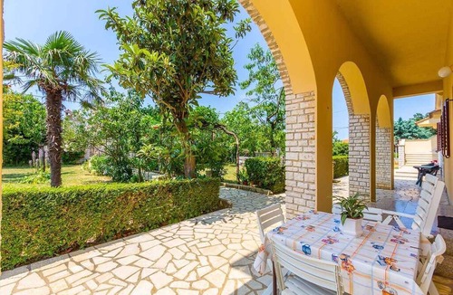 Sisan Apartment | Holiday apartment with air conditioning
