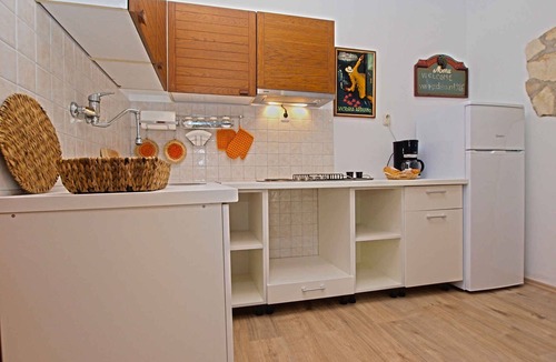 Gregovica Apartment | Holiday apartment with air conditioning