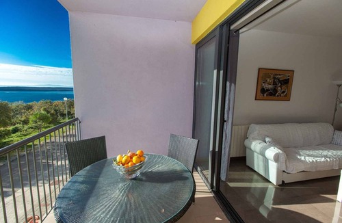 Dramalj Apartment | Holiday apartment with air conditioning and sea view
