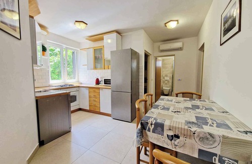 Baska Apartment | Holiday flat with air conditioning and terrace