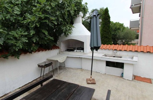 Porat Apartment | Holiday flat with balcony