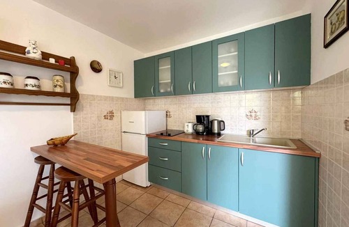 Silo Apartment | Holiday flat with terrace and air conditioning