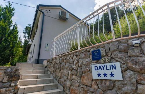 Lovran House | Holiday Home Daylin