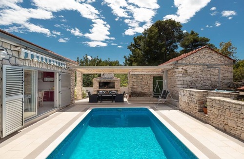 Vela Luka Villa | Holiday Home Ivona by Villas Guide