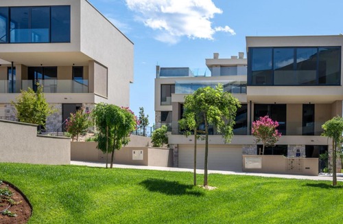 Savudrija House | Holiday Home Petram Deluxe Villa with rooftop pool-4 by Interhome