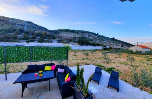 Dol House | Holiday home Pipila