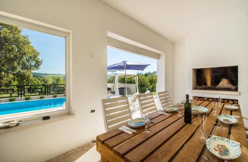 Vinez House | Holiday Home Sanchi by 22Estates