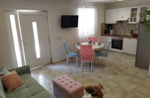 Mali Vareski Villa | Holiday home Silva
