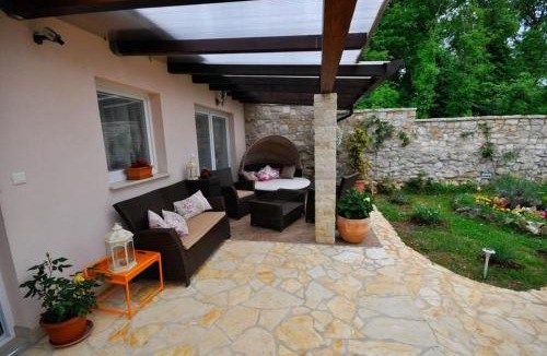 Murine House | Holiday Home T